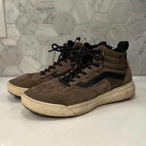 Vans ultra range high